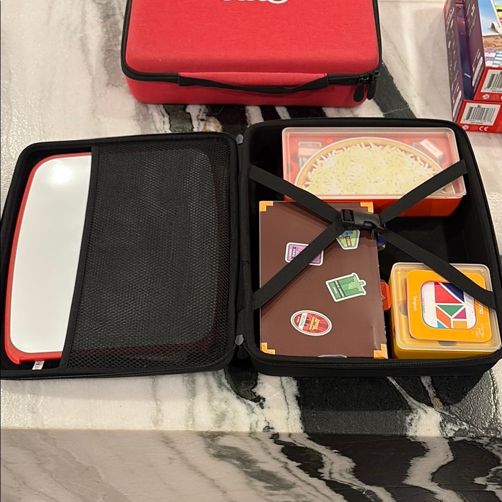 OSMO CASE WITH 3 GAMES - TANGRAM - DETECTIVE AGENCY - PIZZA CO.! LIKE NEW!